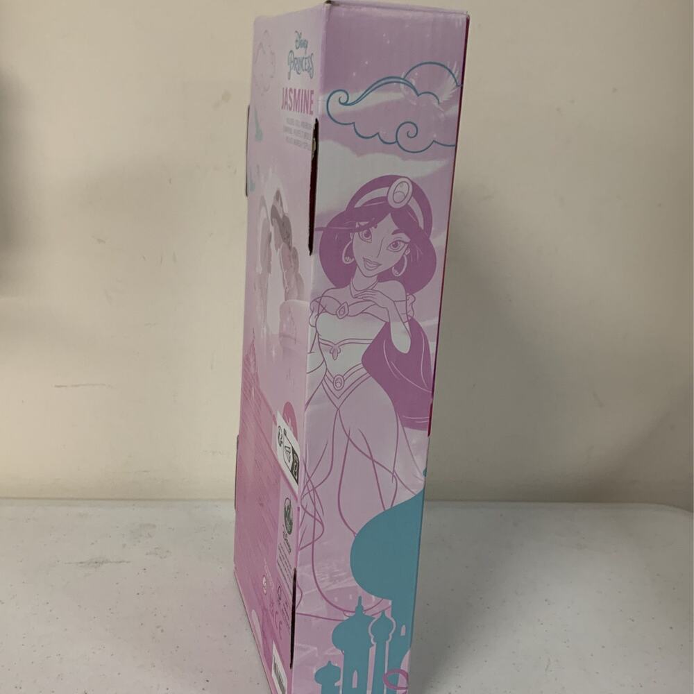 Princess JASMINE Doll with Brush for Kids, Aladdin, 11.5" Tall - Picture 4 of 7